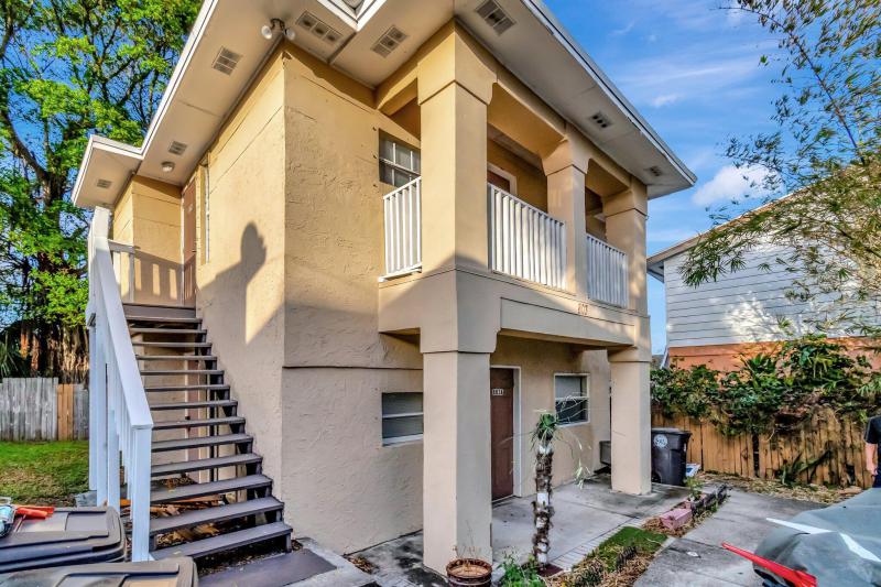 Duplex, Triplex and Fourplex Images