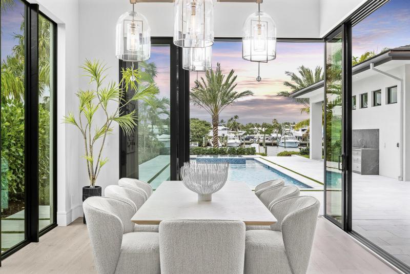  Single Family Homes Photo 14:  North Palm Beach,  FL 33408