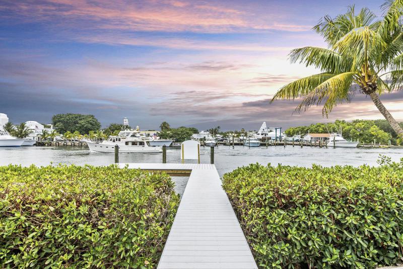  Single Family Homes Photo 67:  North Palm Beach,  FL 33408