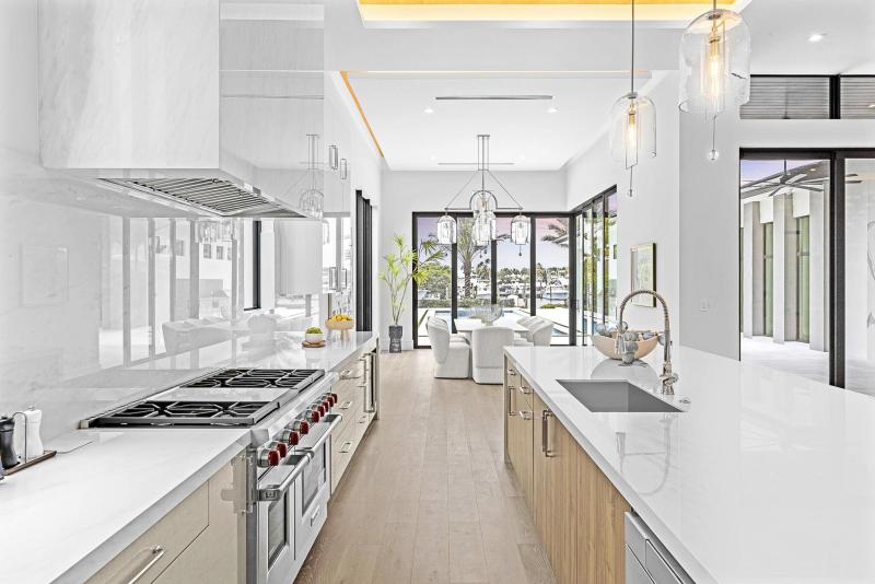 Single Family Homes Photo 8:  North Palm Beach,  FL 33408