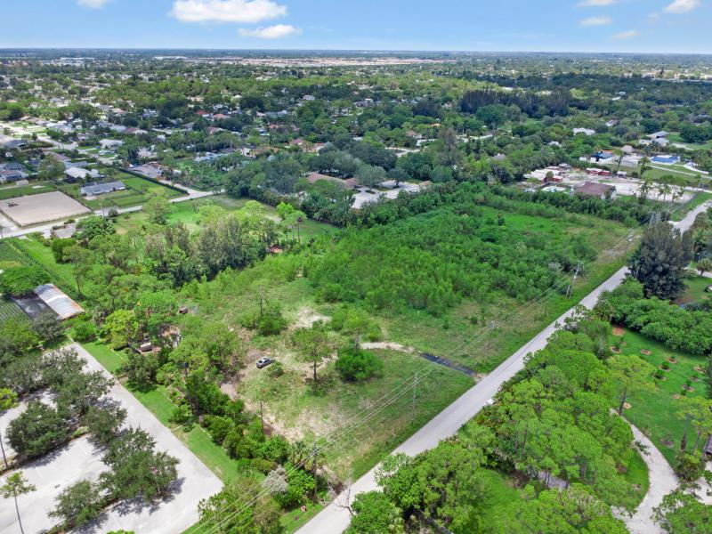  Commercial & Industrial Land Images 
