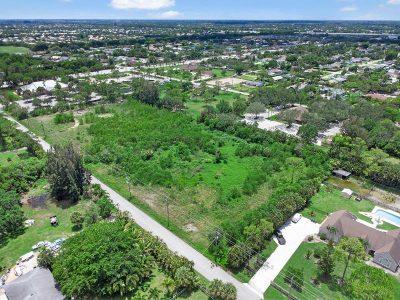  Commercial & Industrial Land Images 