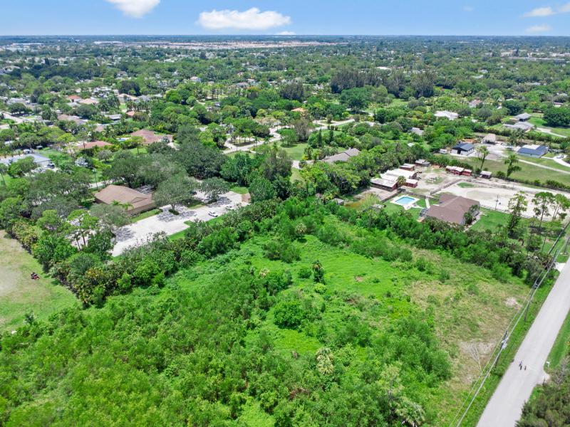  Commercial & Industrial Land Images 