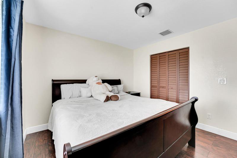 Duplex, Triplex and Fourplex Images