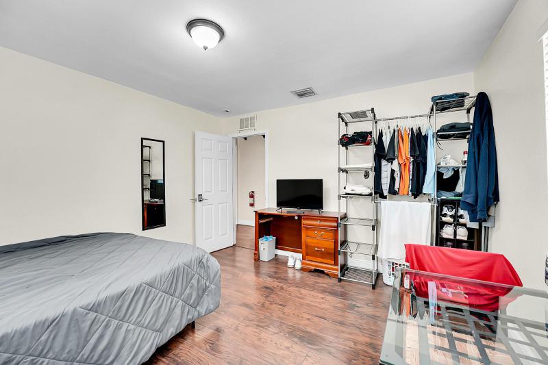 Duplex, Triplex and Fourplex Images