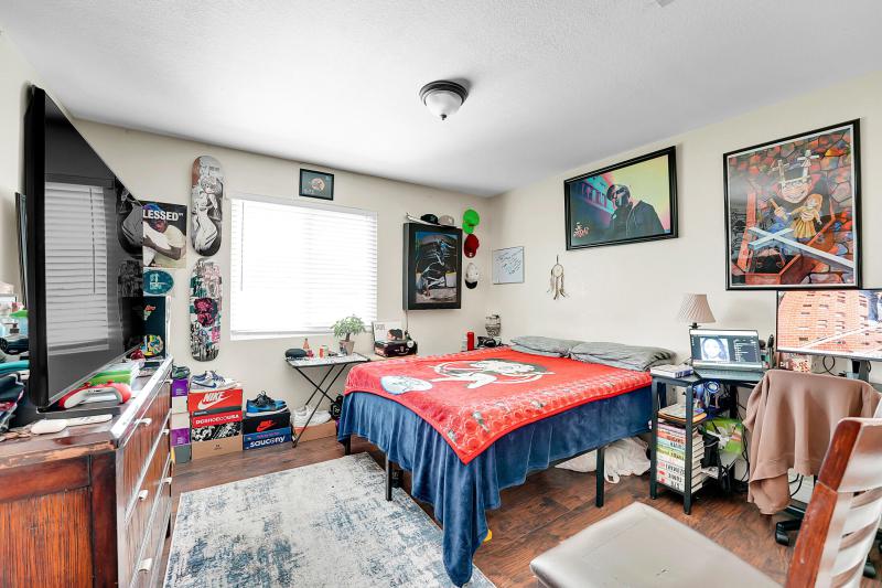 Duplex, Triplex and Fourplex Images