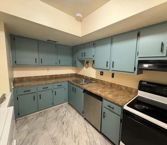  Condo & Townhome Photos