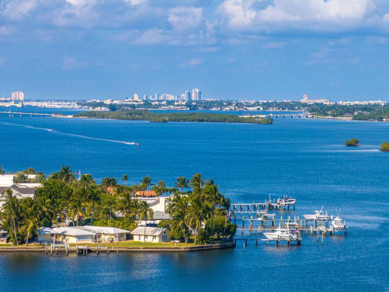  Single Family Homes Photo 2:  West Palm Beach,  FL 33405