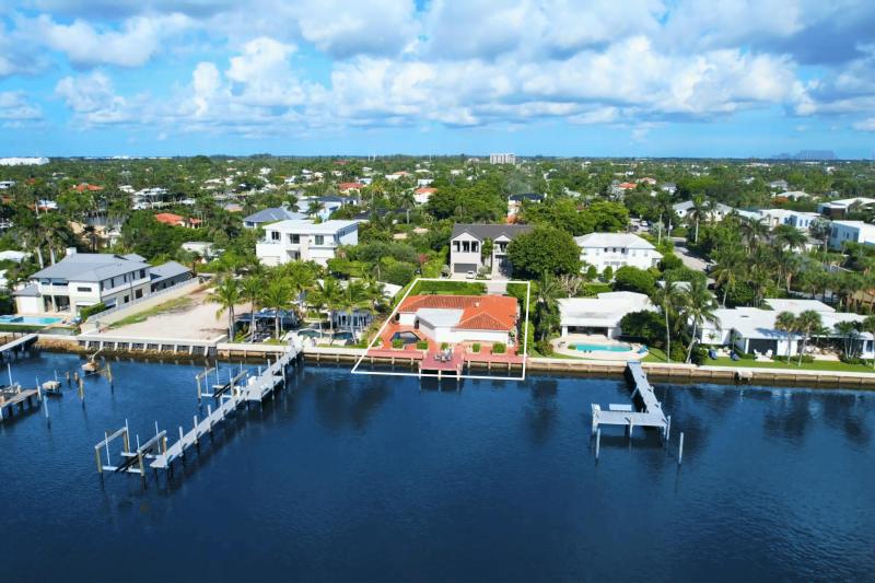  Single Family Homes Photo 4:  West Palm Beach,  FL 33405