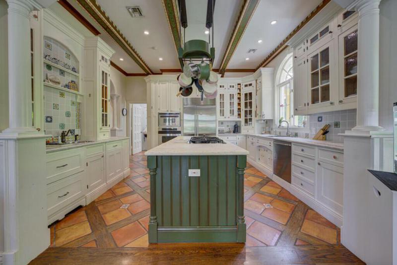  Single Family Homes Photo 12:  North Palm Beach,  FL 33408