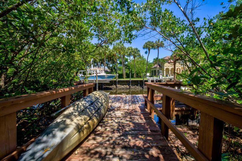  Single Family Homes Photo 18:  North Palm Beach,  FL 33408