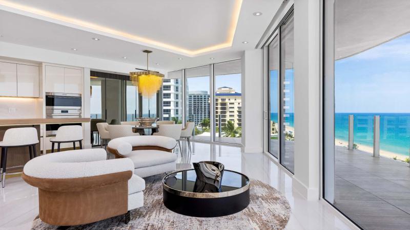  Condo & Townhome Photos