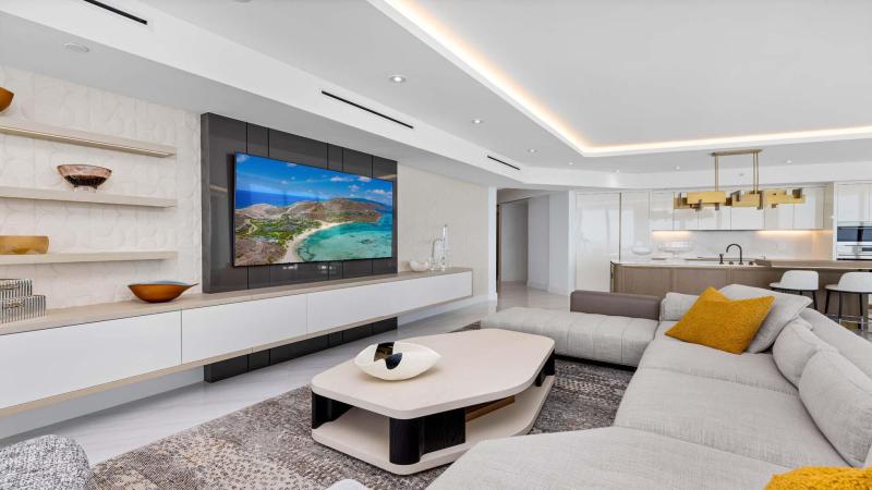  Condo & Townhome Photos