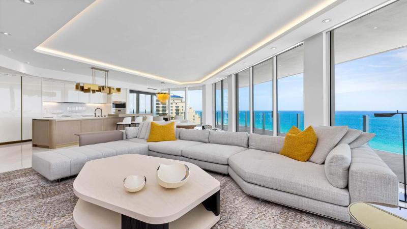  Condo & Townhome Photos