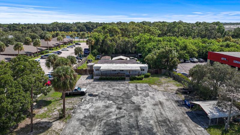  Commercial & Industrial Land Images 