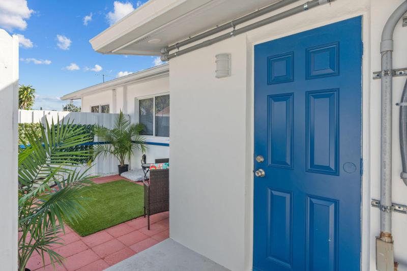 Duplex, Triplex and Fourplex Images