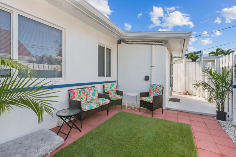 Duplex, Triplex and Fourplex Images