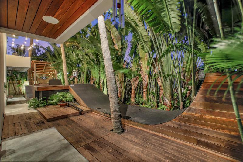  Single Family Homes Photo 107:  Pompano Beach,  FL 33062