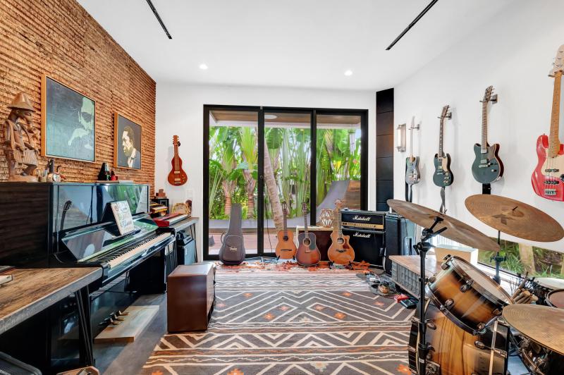  Single Family Homes Photo 42:  Pompano Beach,  FL 33062