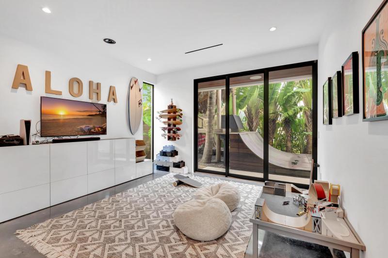  Single Family Homes Photo 43:  Pompano Beach,  FL 33062