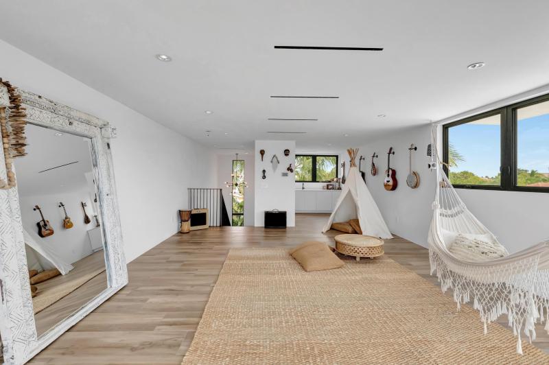  Single Family Homes Photo 84:  Pompano Beach,  FL 33062