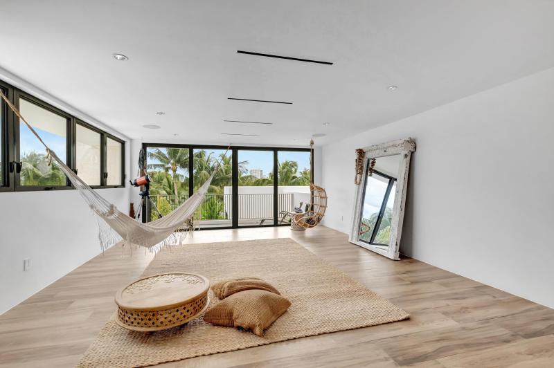  Single Family Homes Photo 89:  Pompano Beach,  FL 33062