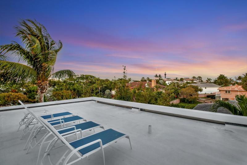  Single Family Homes Photo 95:  Pompano Beach,  FL 33062