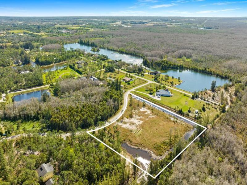  Commercial & Industrial Land Images 