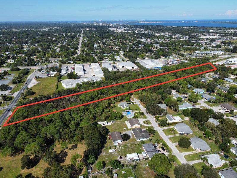  Commercial & Industrial Land Images 