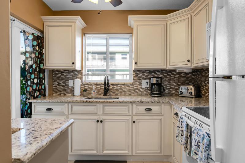  Condo & Townhome Photos