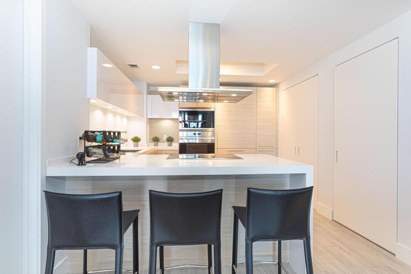  Condo & Townhome Photos