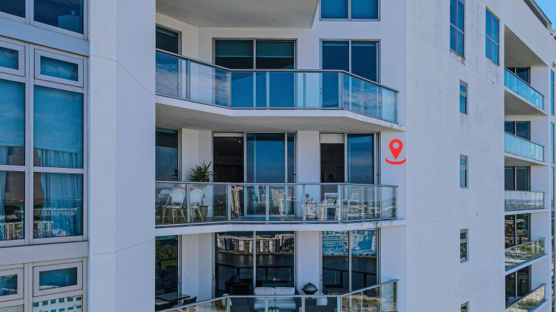  Condo & Townhome Photos