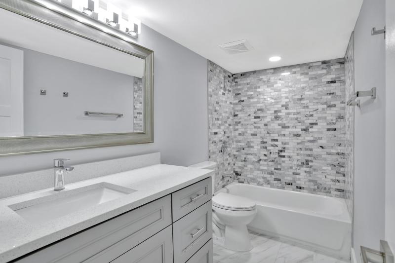  Condo & Townhome Photos
