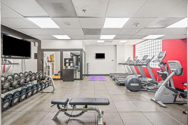 Condo & Townhome Photos
