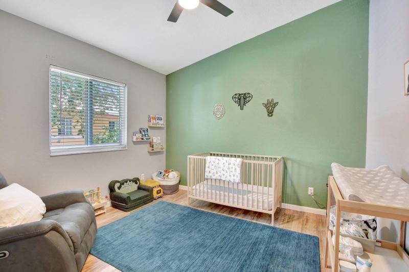  Condo & Townhome Photos