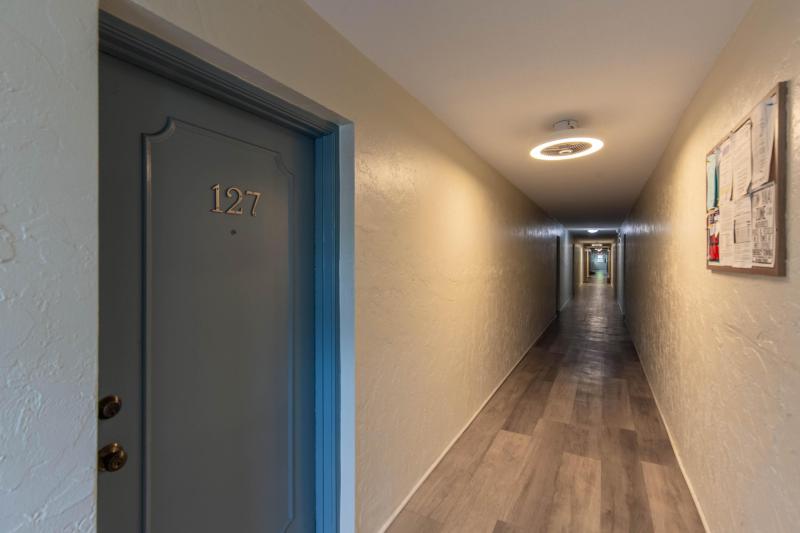  Condo & Townhome Photos