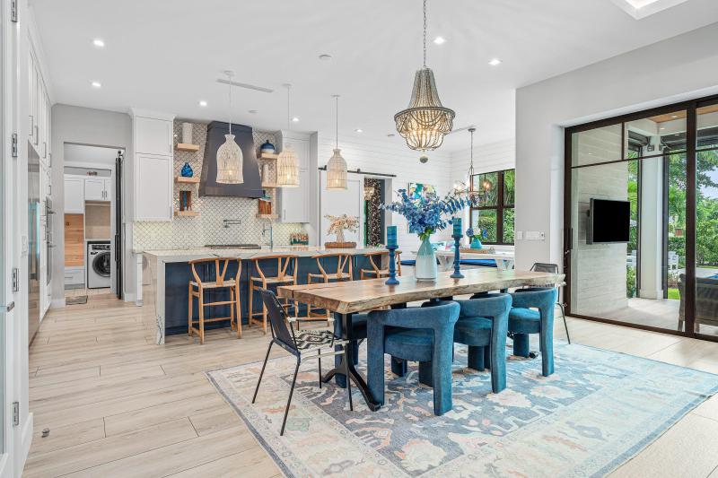  Single Family Homes Photo 10:  Gulf Stream,  FL 33483