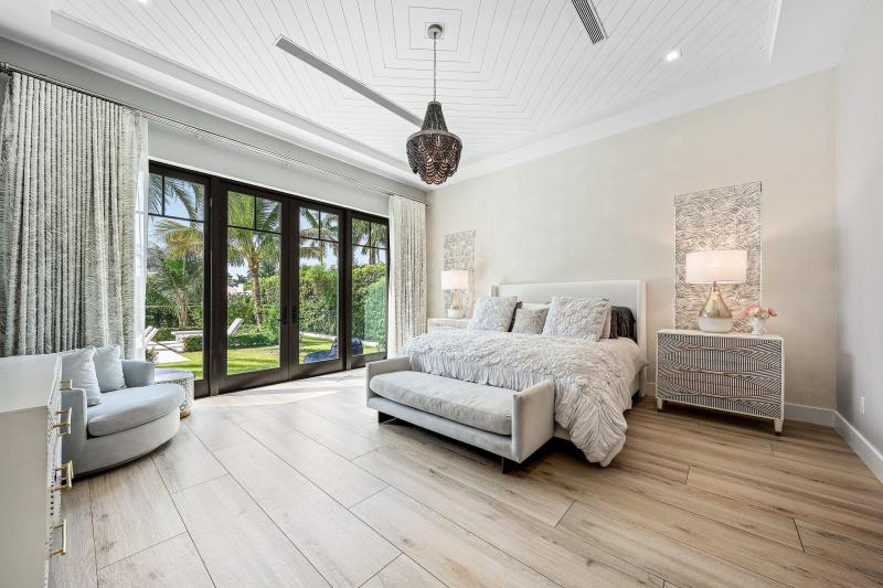  Single Family Homes Photo 22:  Gulf Stream,  FL 33483