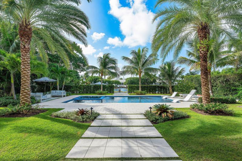  Single Family Homes Photo 38:  Gulf Stream,  FL 33483