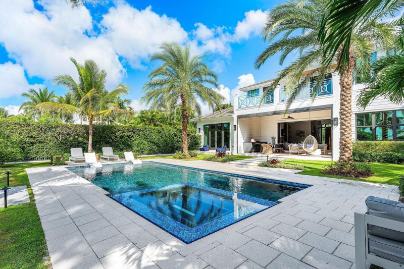 Single Family Homes Photo 41:  Gulf Stream,  FL 33483