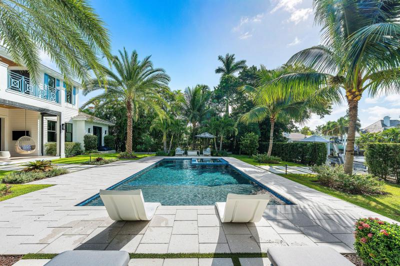  Single Family Homes Photo 42:  Gulf Stream,  FL 33483
