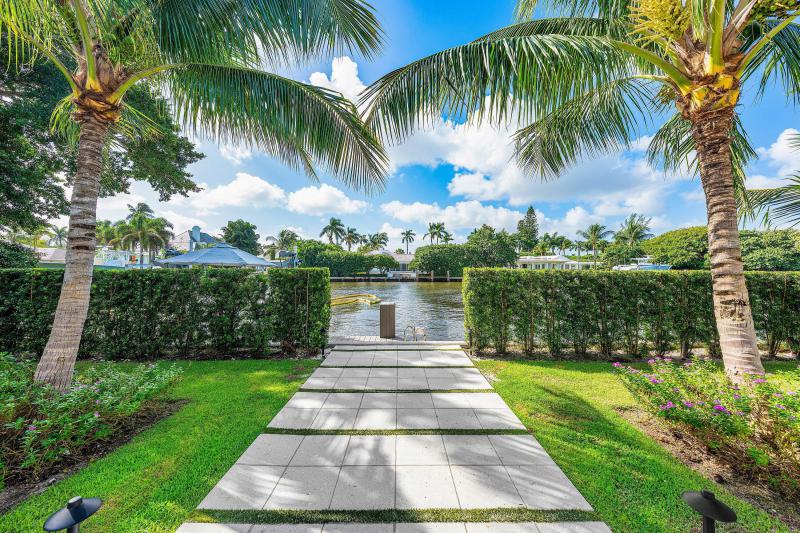  Single Family Homes Photo 43:  Gulf Stream,  FL 33483