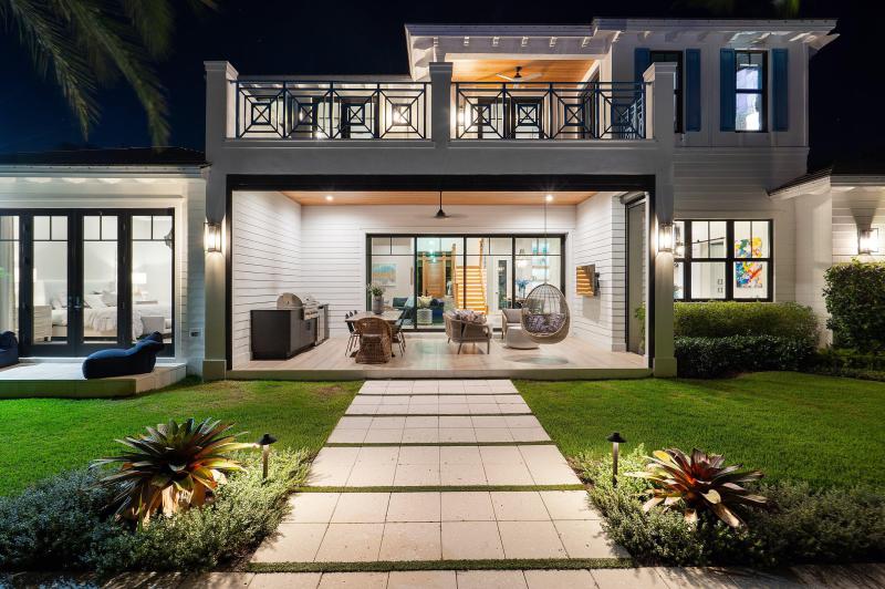  Single Family Homes Photo 50:  Gulf Stream,  FL 33483