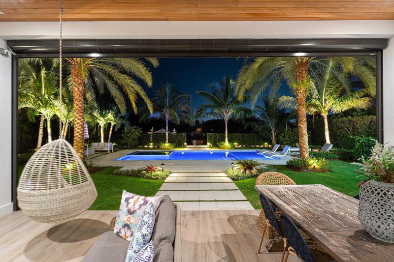  Single Family Homes Photo 51:  Gulf Stream,  FL 33483