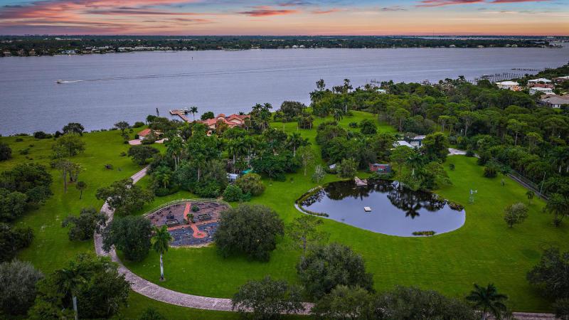  Single Family Homes Photo 18:  Palm City,  FL 34990