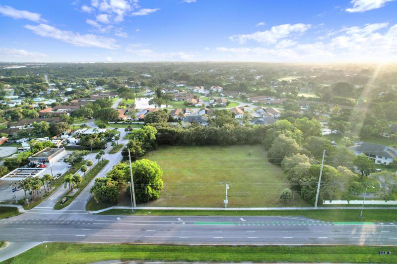  Commercial & Industrial Land Images 