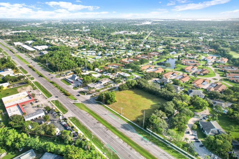  Commercial & Industrial Land Images 