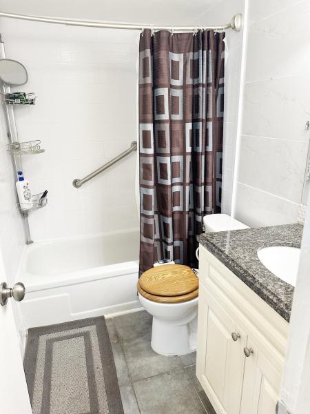  Condo & Townhome Photos