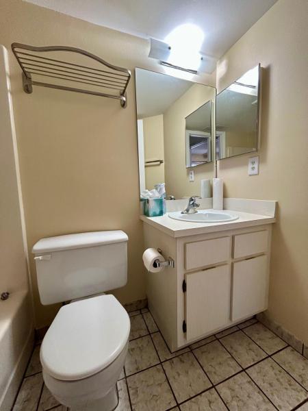  Condo & Townhome Photos