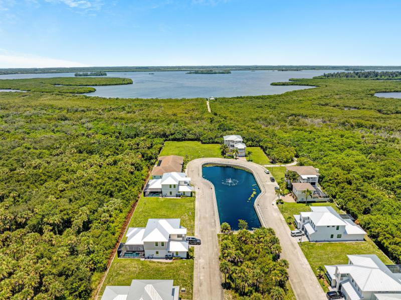 Duplex, Triplex and Fourplex Images